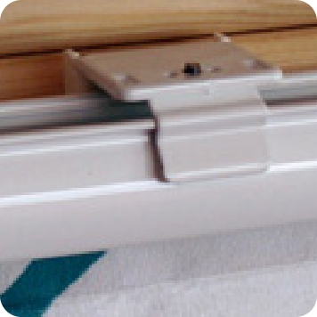 Messen auf Fensterrahmen für Klemmträger