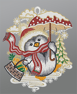 Fensterbild aus Plauener Spitze® - Pinguin bringt Geschenke #1W mehrfarbig