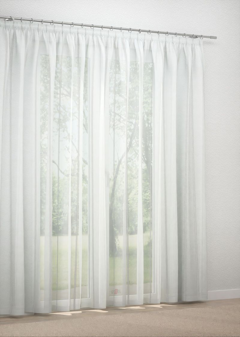 Gardinenstore in Beige