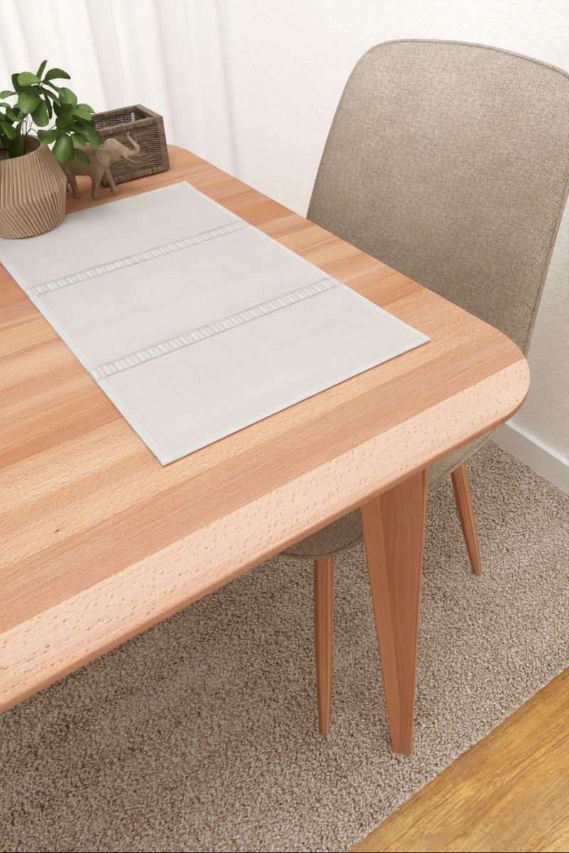 Platzdeckchen in Beige