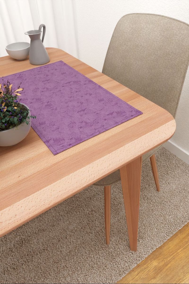 Platzdeckchen in violett