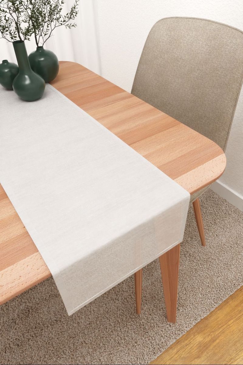 Tischläufer in Weiß