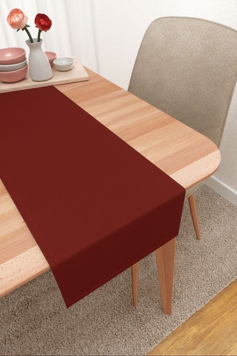 Tischläufer in Rot