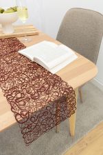 Vorschau Riona #1W Plauener Spitze® - Tischläufer in Grau bordeaux